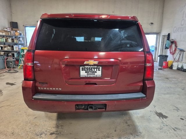2017 Chevrolet Suburban LT