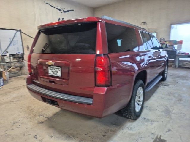 2017 Chevrolet Suburban LT