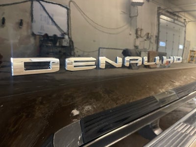2023 GMC Sierra 2500HD Denali