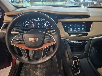 2018 Cadillac XT5 Platinum AWD