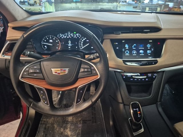 2018 Cadillac XT5 Platinum AWD