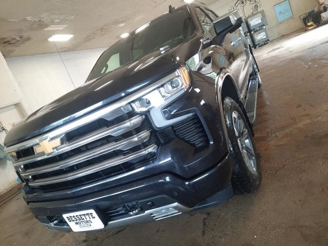 2022 Chevrolet Silverado 1500 High Country