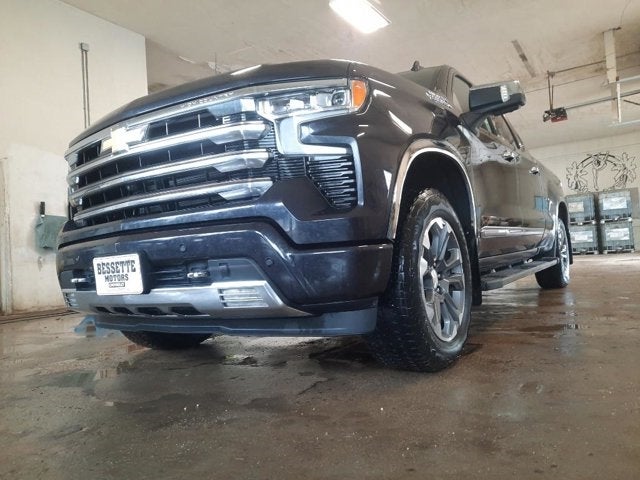2022 Chevrolet Silverado 1500 High Country