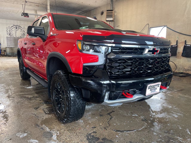 2025 Chevrolet Silverado 1500 ZR2