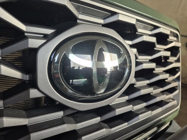 2022 Toyota Tacoma 4WD TRD Off Road