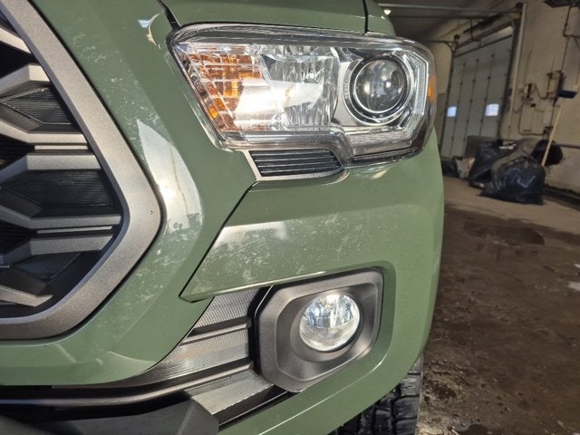 2022 Toyota Tacoma 4WD TRD Off Road