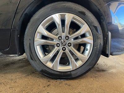 2022 Toyota Sienna Platinum