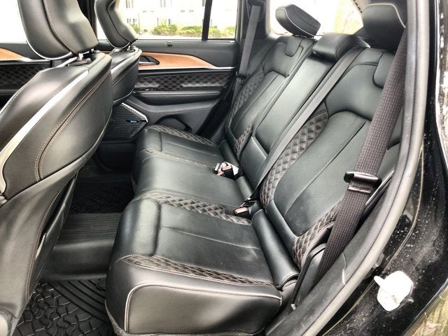 2022 Jeep Grand Cherokee Summit Reserve