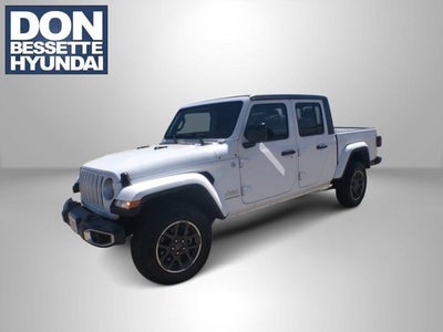 2023 Jeep Gladiator Overland