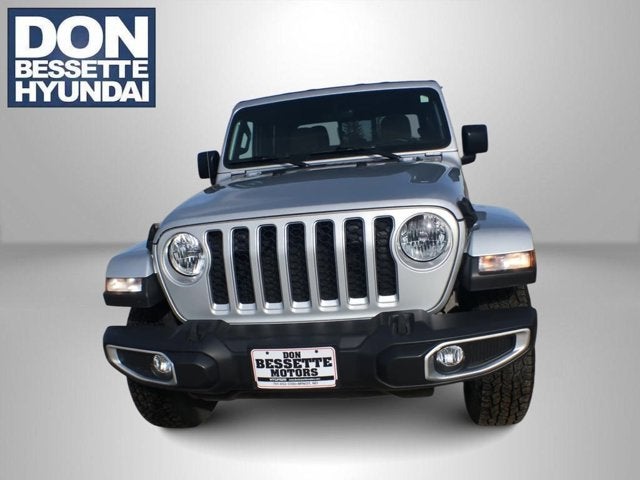 2023 Jeep Gladiator Overland