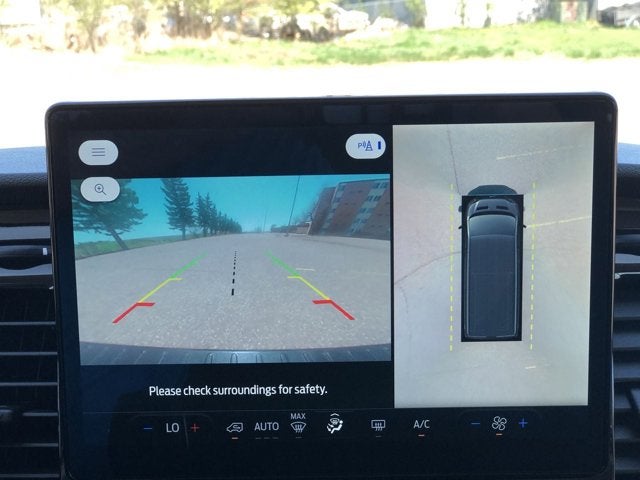 2023 Ford Transit Passenger Wagon XL