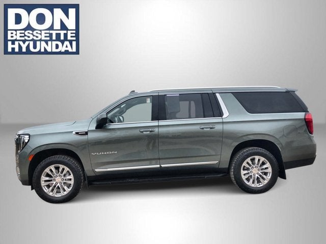2023 GMC Yukon XL SLT