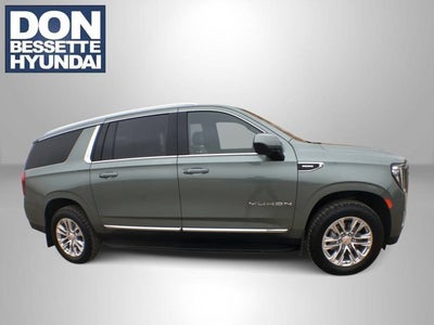 2023 GMC Yukon XL SLT