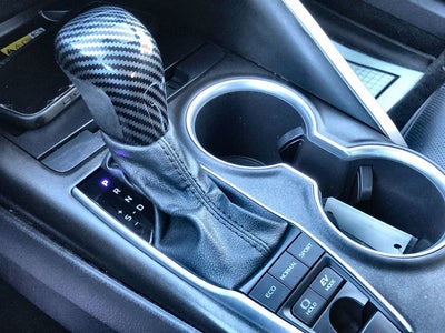 2022 Toyota Camry Hybrid XLE