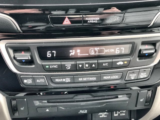 2022 Honda Pilot Touring 7-Passenger