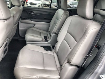 2022 Honda Pilot Touring 7-Passenger