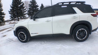 2023 Nissan Pathfinder Rock Creek