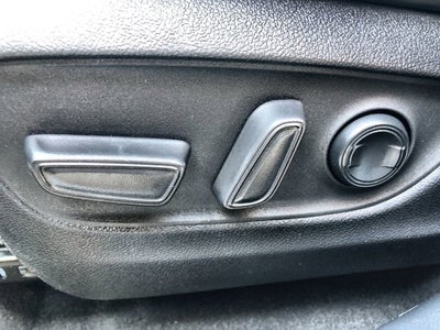 2023 Toyota Highlander Hybrid Bronze Edition