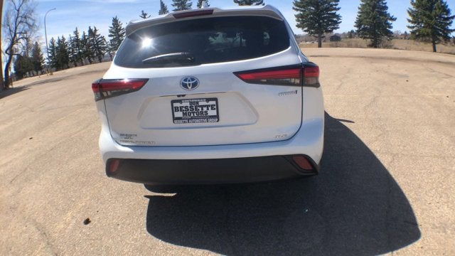 2023 Toyota Highlander Hybrid Bronze Edition