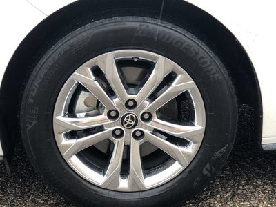 2024 Toyota Sienna Platinum
