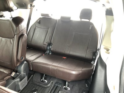 2024 Toyota Sienna Platinum