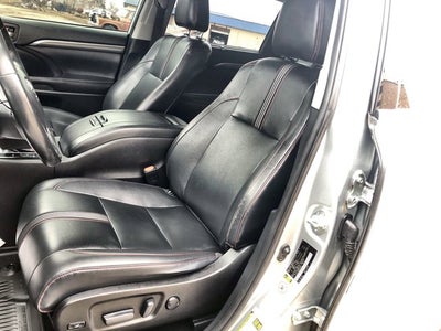 2019 Toyota Highlander Base