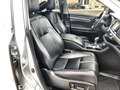 2019 Toyota Highlander Base