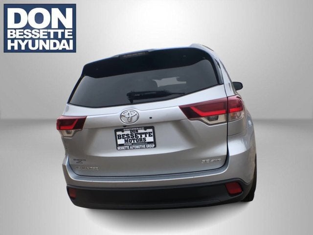 2019 Toyota Highlander Base