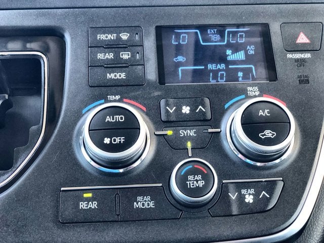 2018 Toyota Sienna Base
