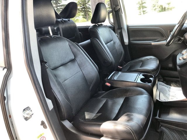 2018 Toyota Sienna Base