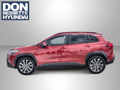 2023 Toyota Corolla Cross XLE