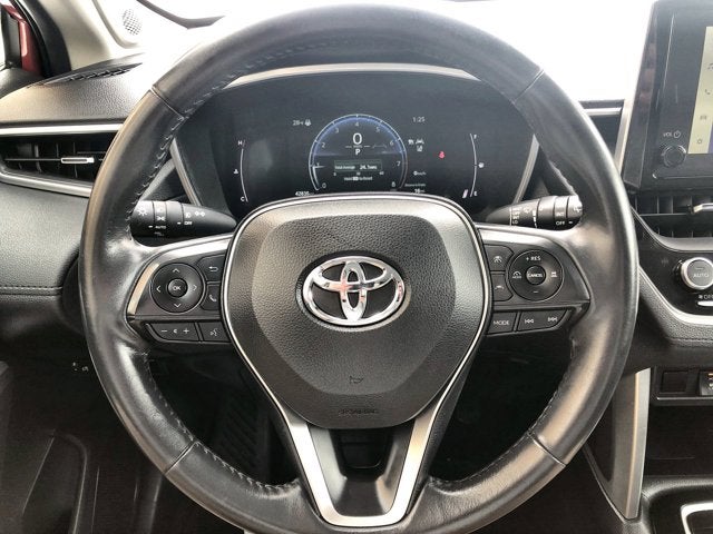2023 Toyota Corolla Cross XLE