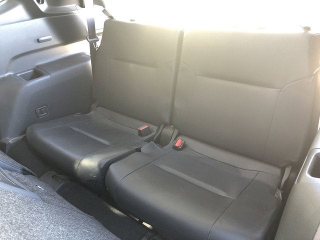 2024 Mitsubishi Outlander Base