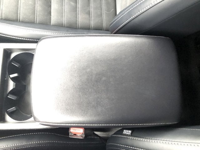 2024 Mitsubishi Outlander Base