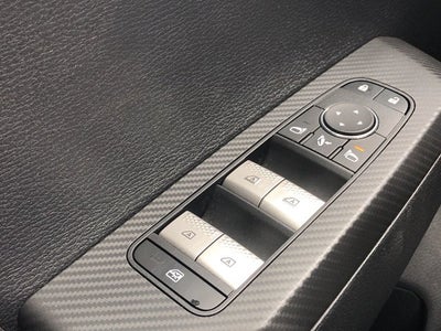 2024 Mitsubishi Outlander Base