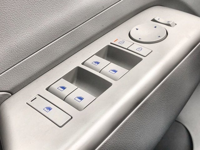 2024 Hyundai Kona SE