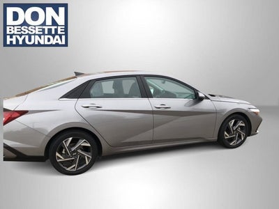 2024 Hyundai Elantra Limited