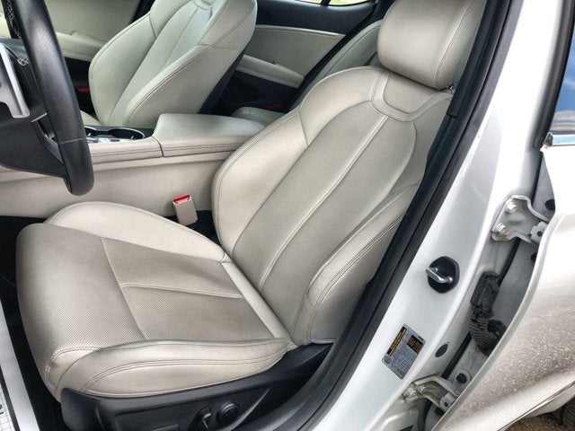 2024 Genesis G70 2.5T