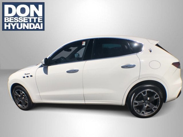 2023 Maserati Levante Modena