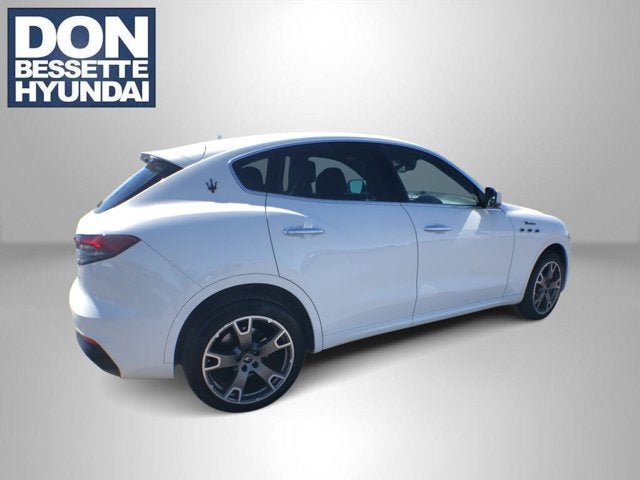 2023 Maserati Levante Modena